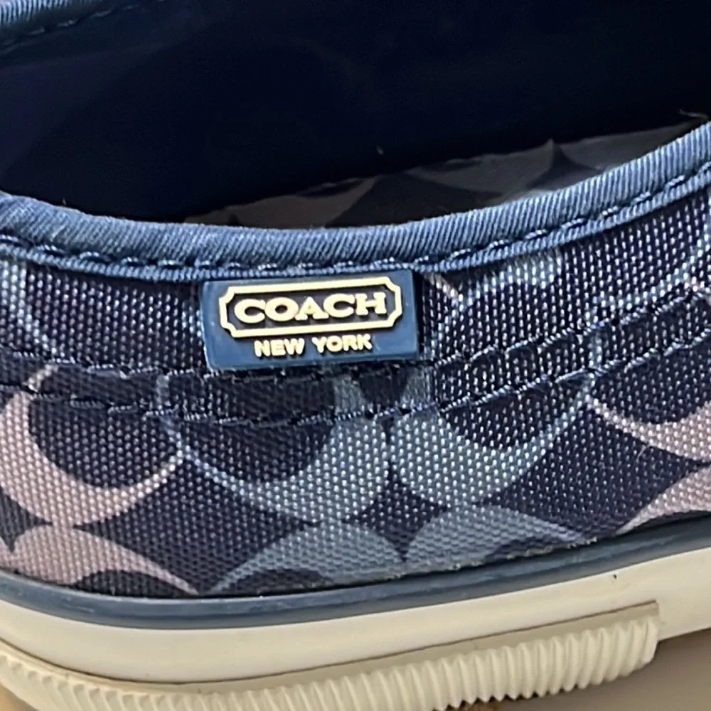 COACH  Kalyn blue and lavender shoes sneakers Size 7